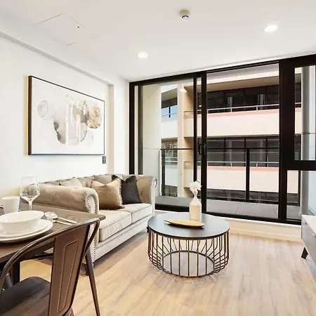 Stunning Studio Close To Skytower - Pool Gym Sauna
